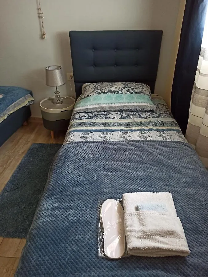 Room Sentimento Pula 2*,  Croatia
